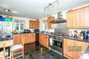 Photo 23- click for photo gallery